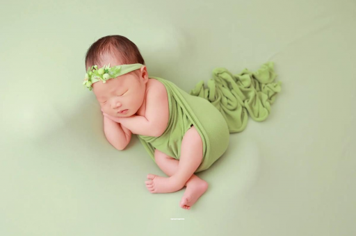 代怀生子好找吗怀孕肚子线不明显